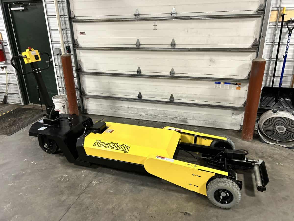 Aircraft Caddy 15K Magic Arm for Safe Aircraft Moves